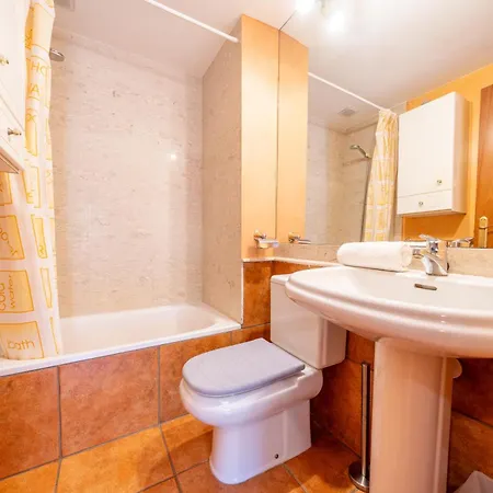 Apartment Homeholidaysrentals Fortuny - Costa Barcelona *