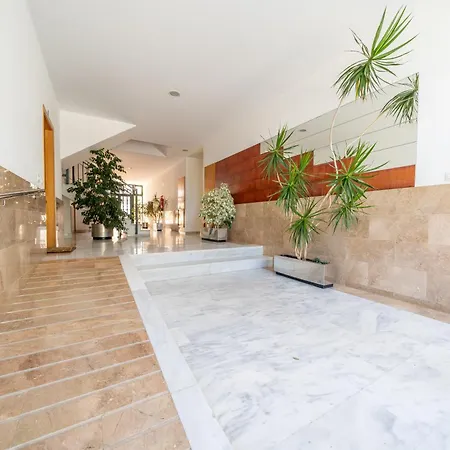 Homeholidaysrentals Fortuny - Costa Barcelona * Pineda de Mar