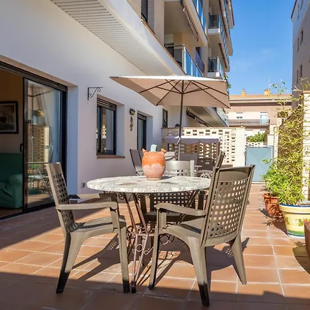 Homeholidaysrentals Fortuny - Costa Barcelona * Pineda de Mar